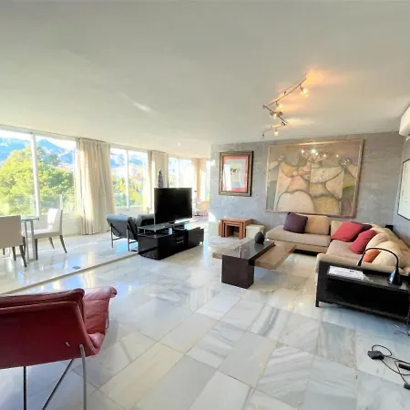 Panoramic Sea-mountain Views , 3 Min Walk Form Beach, By Ecoway Homes Apartment