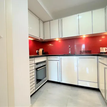 Apartment Panoramic Sea-mountain Views , 3 Min Walk Form Beach, By Ecoway Homes Marbella
